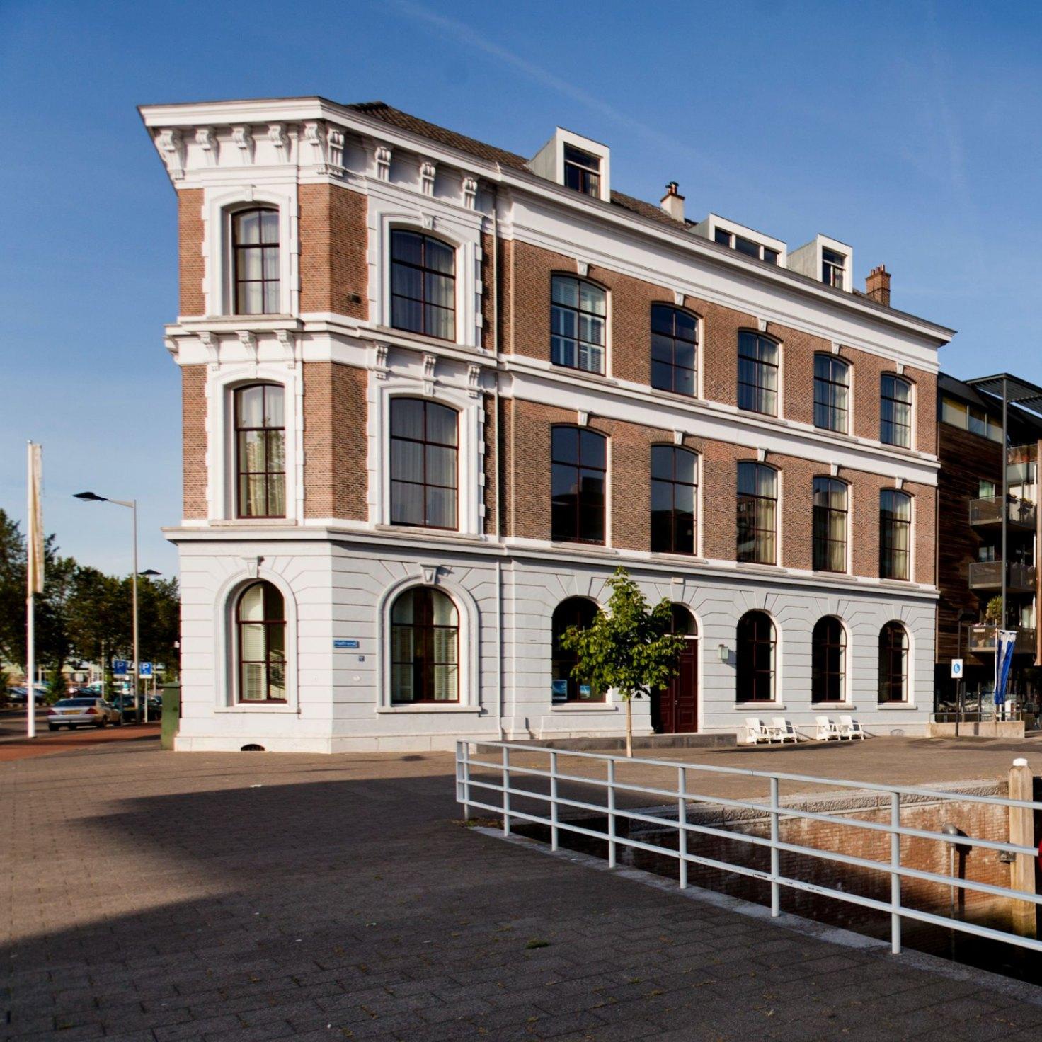 SUITE HOTEL PINCOFFS , YOUR CHARMING HOTEL IN ROTTERDAM image