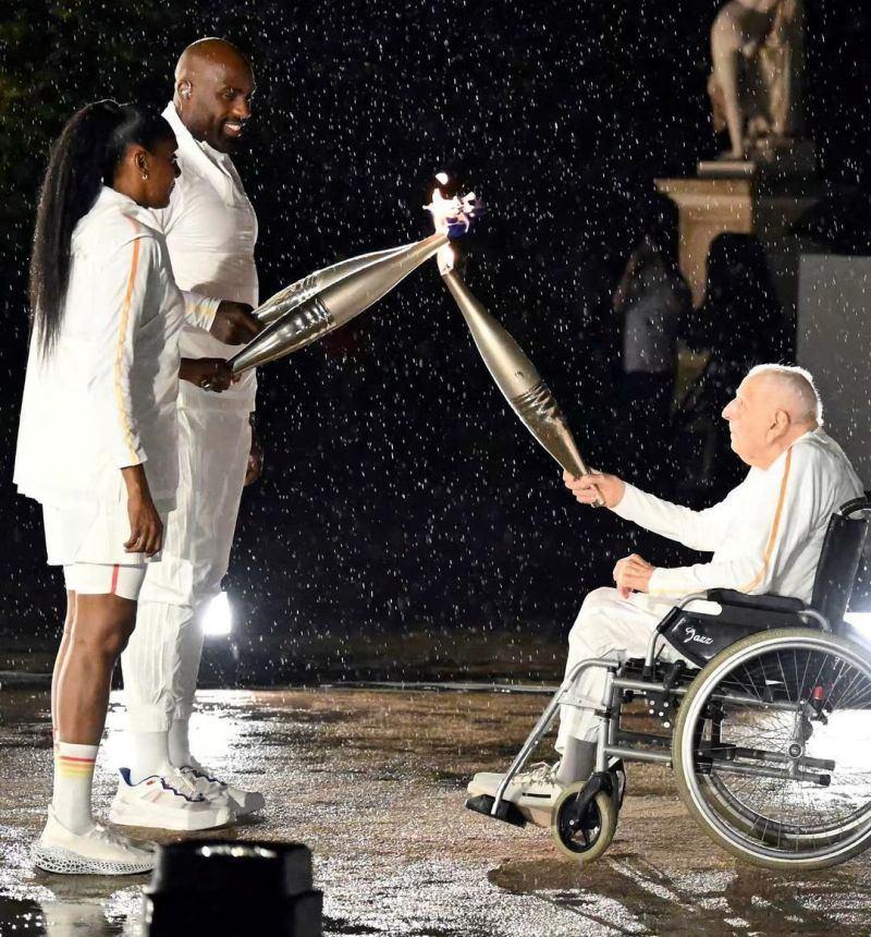 Charles Coste, centenarian and Olympic champion in 1948, hoped, in L'Equipe in 2021, to still be there for the Paris 2024 Olympic Games. ๐คฉ image