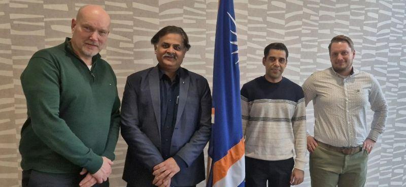 We have been holding office at Roosendaal for over 15 years right between the 2 major ports is Europe, Rotterdam and Antwerp. image